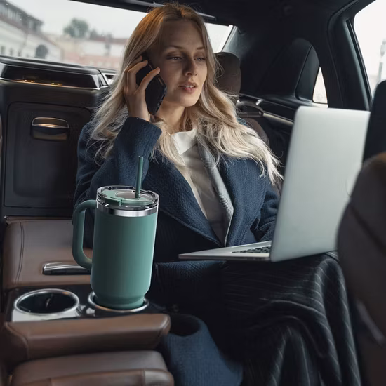 40 Oz viaje personalizado café Quencher H2.0 aislado doble pared de acero inoxidable al por mayor a granel 40 oz taza taza vaso con asa